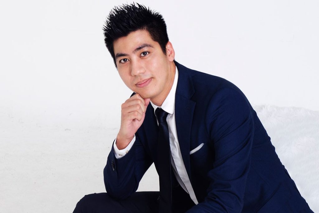 Alex Chong Photo 2
