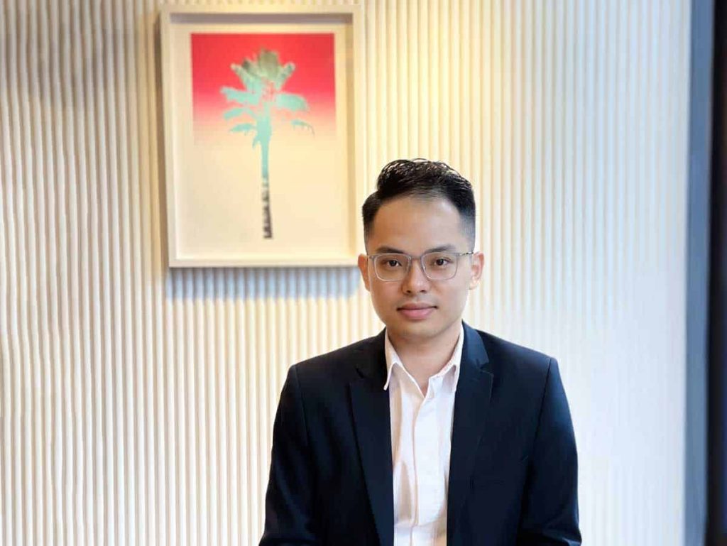 Portrait Image of Gareth Yeoh