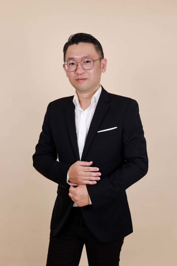 Cris Low Keng Wei Photo 3
