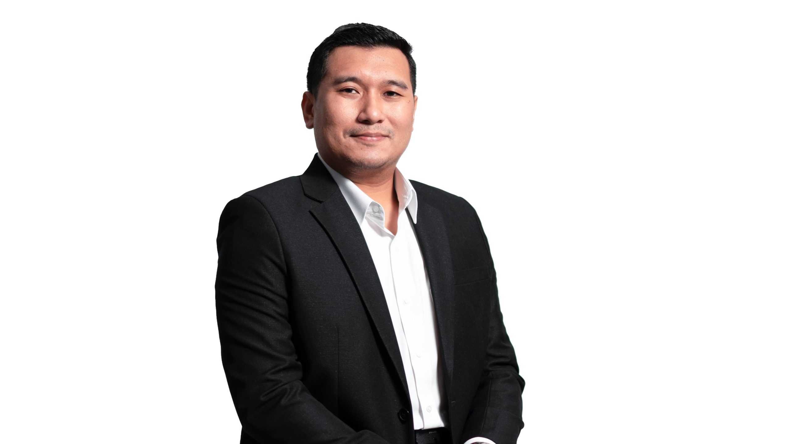 Dr. Hafeezi bin Datuk Abdullah Personal Photo 3 1 scaled